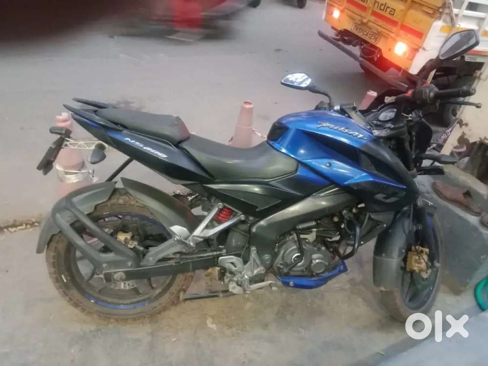 Bajaj pulsar ns 160  2019  ( km46000 )