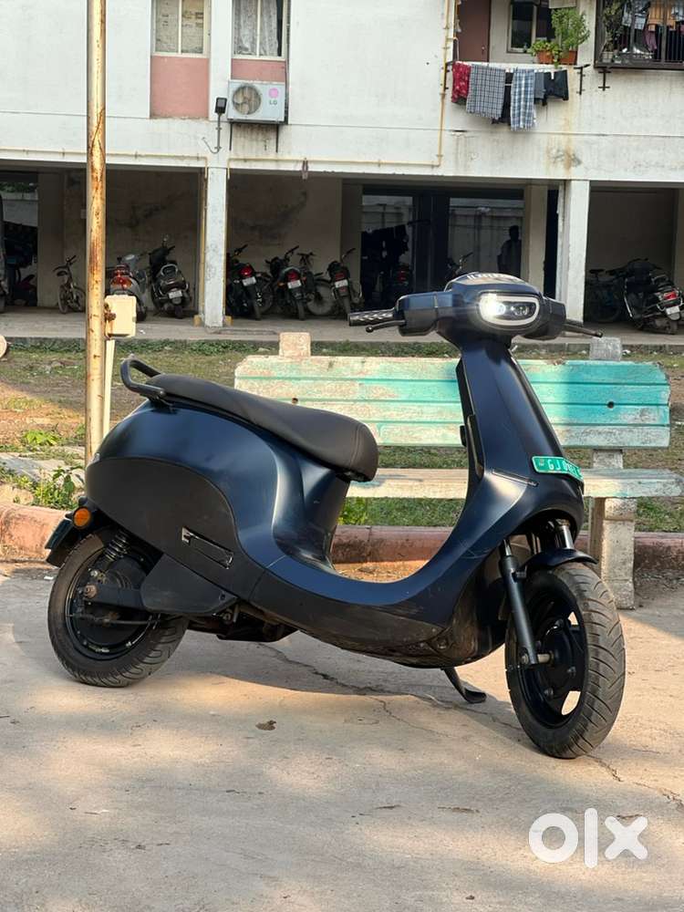 Ola s1 air blue colour