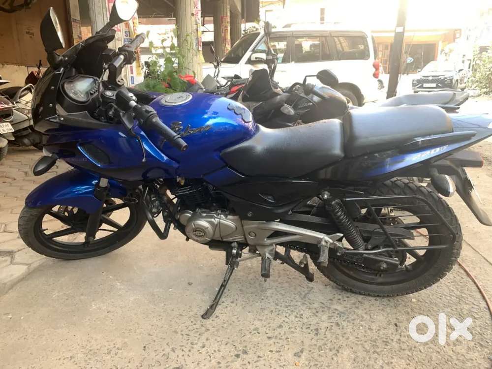 Urgently Sell - Pulsar 220