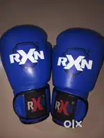 Boxing gloves and head guard compition equipment
