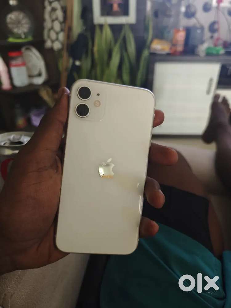 Iphone 11 sale for 10k