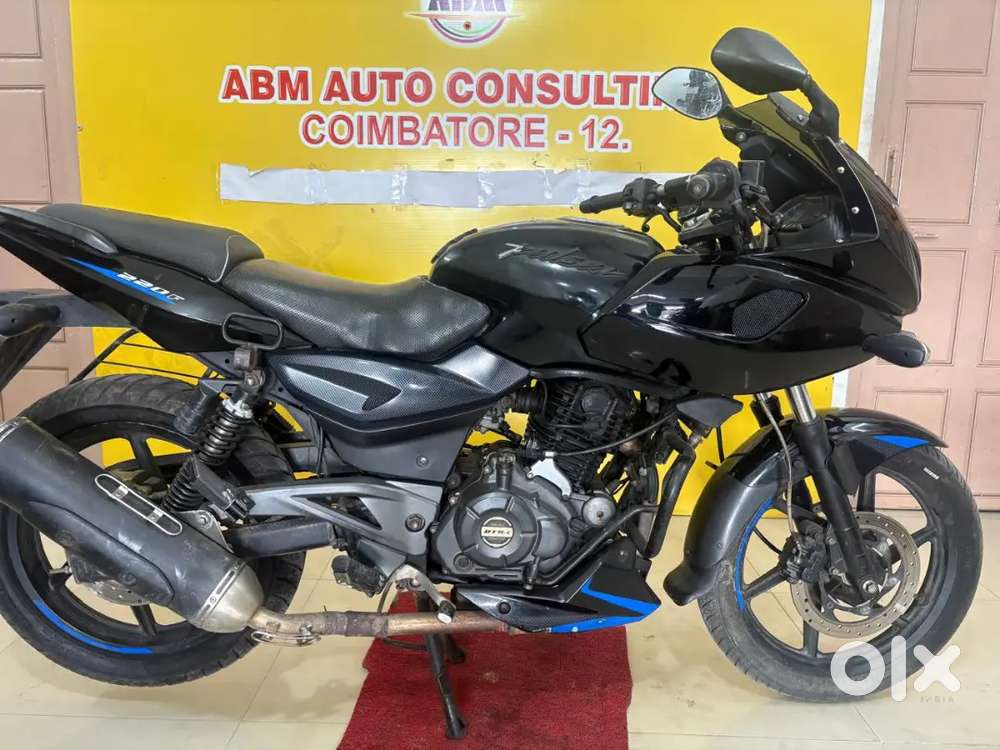 2019 PULSAR 220
