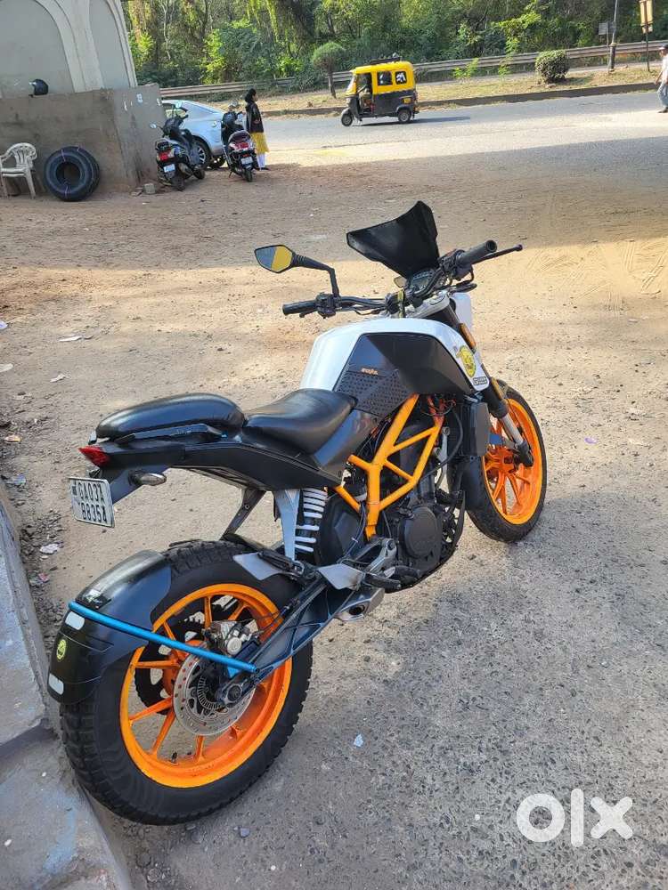 Ktm duke 390 ABS 2014 model bs3