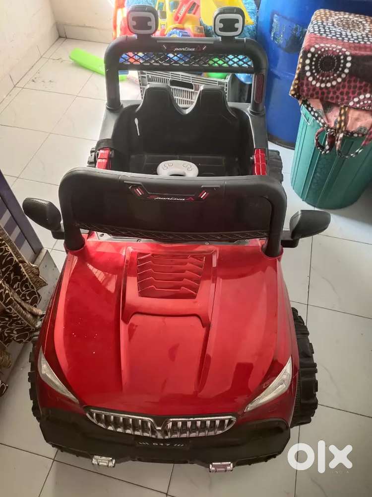 Battery operated car 4×4