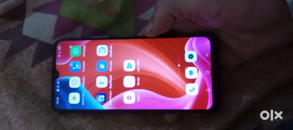 Good condition phone 4/64 ram rom