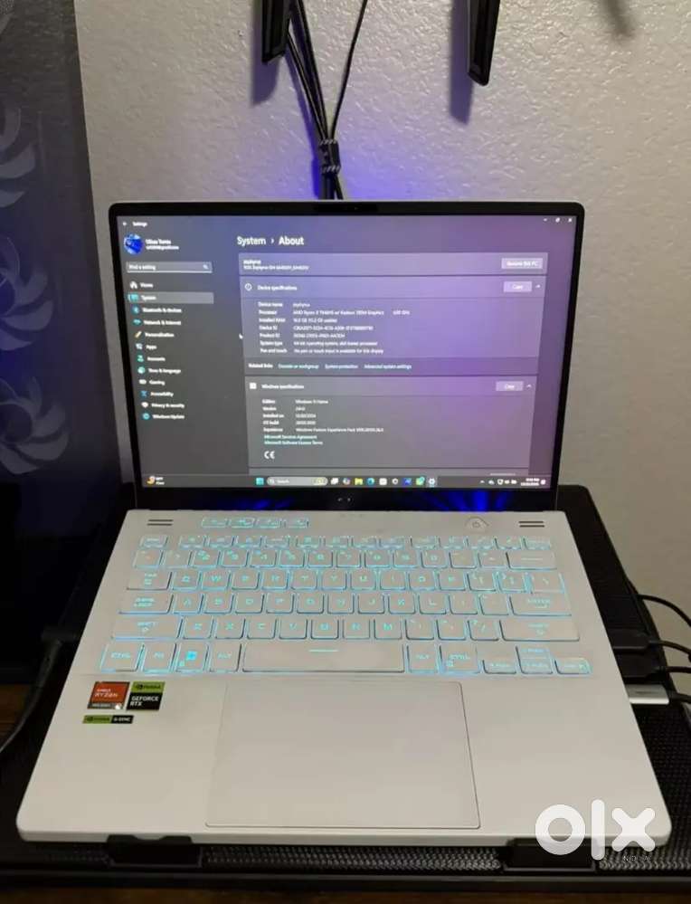 ASUS ROG Zephyrus 14 (512GB SSD, AMD Ryzen 9 7000 Series, 5.20 GHz,