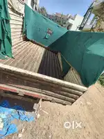 Goods carrier
