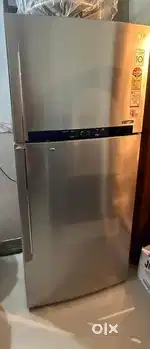 LG fridgejust like new for sale
