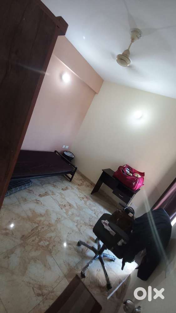 2bhk fully furnished for Students