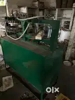 Paper plate machine