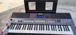 YAMAHA PSR  I400 keyboard