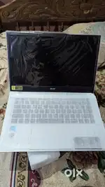 Acer travel Lite laptop