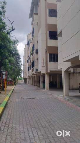 Gated community available for lease in Pallikaranai
