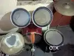Acoustic drums