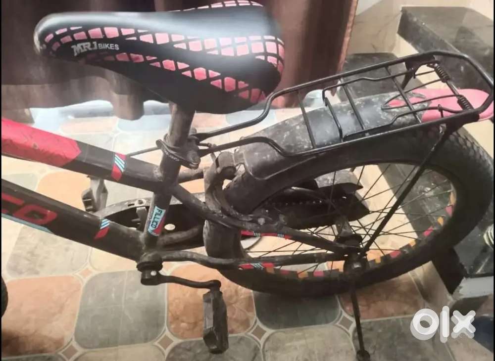 8-10 yr KID BICYCLE