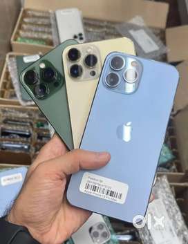 IPHONE 13 & 14 PRO MAX WITH WARRANTY TOP MODEL BOX PACK IN REFURBISHED