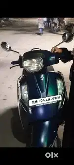 Access 125  BA 6 top model koi problem nahi hai gadi condition