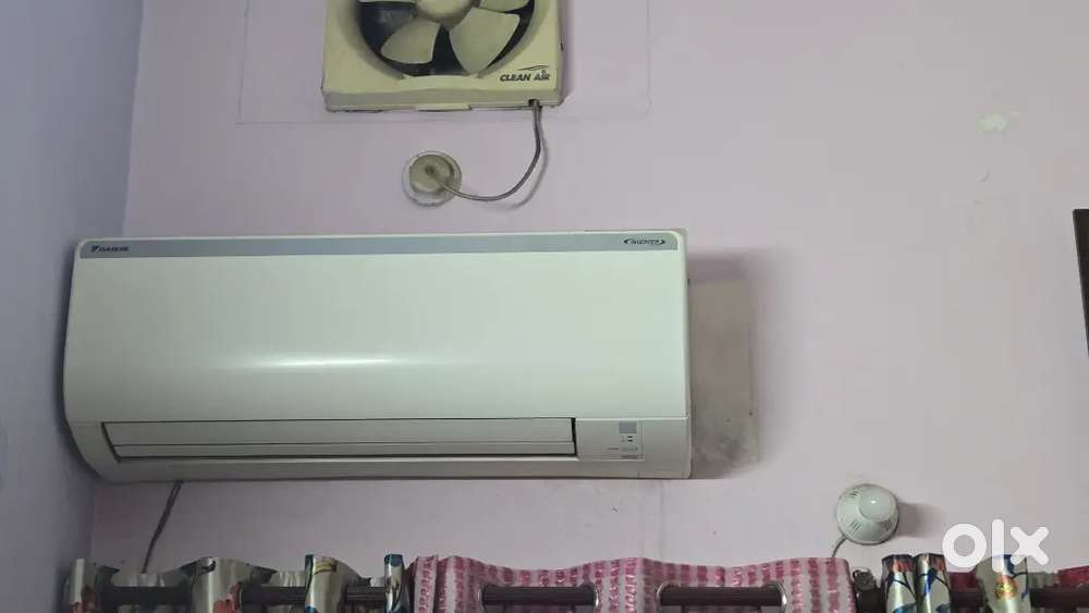 Daikin AC 1 Ton ( around 2 years old)