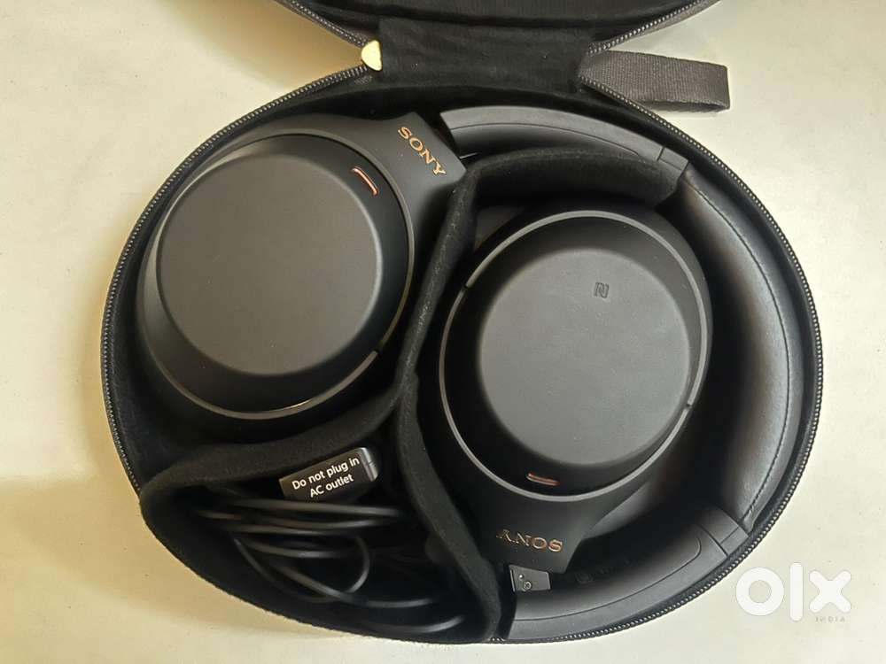 SONY WH-1000XM4 Headphones