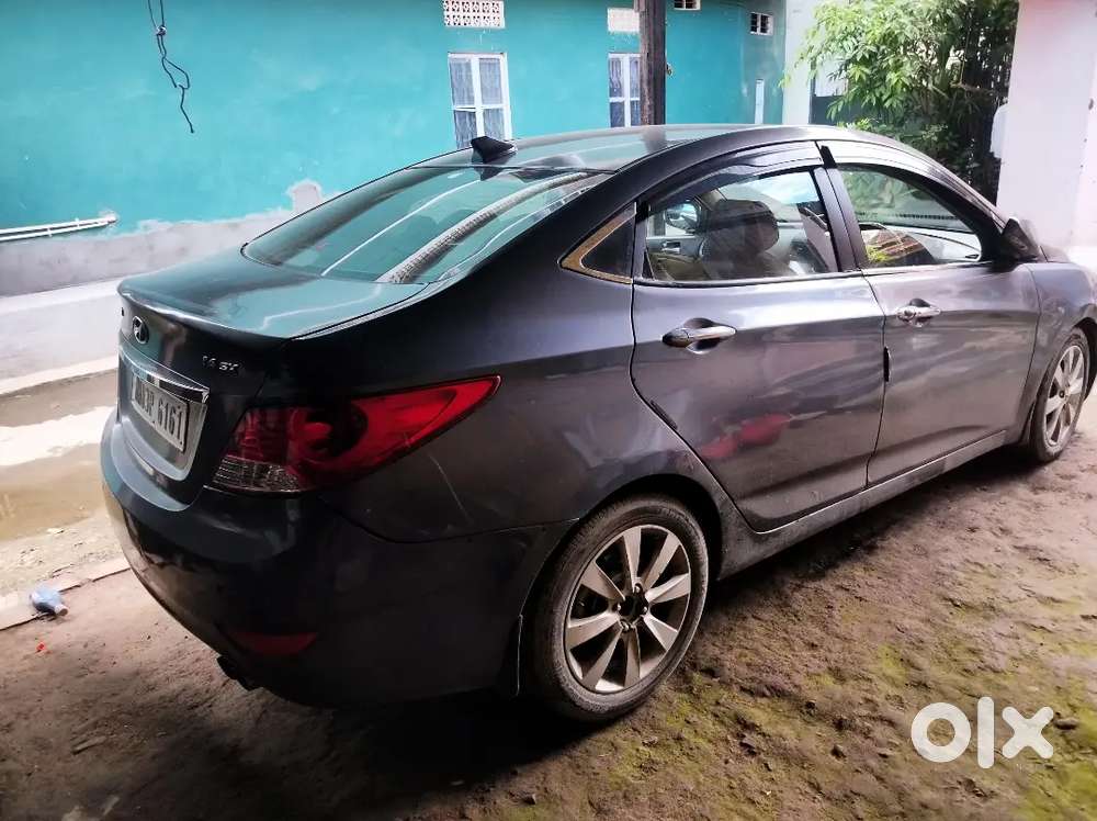 Hyundai Verna 2011 Petrol Well Maintained