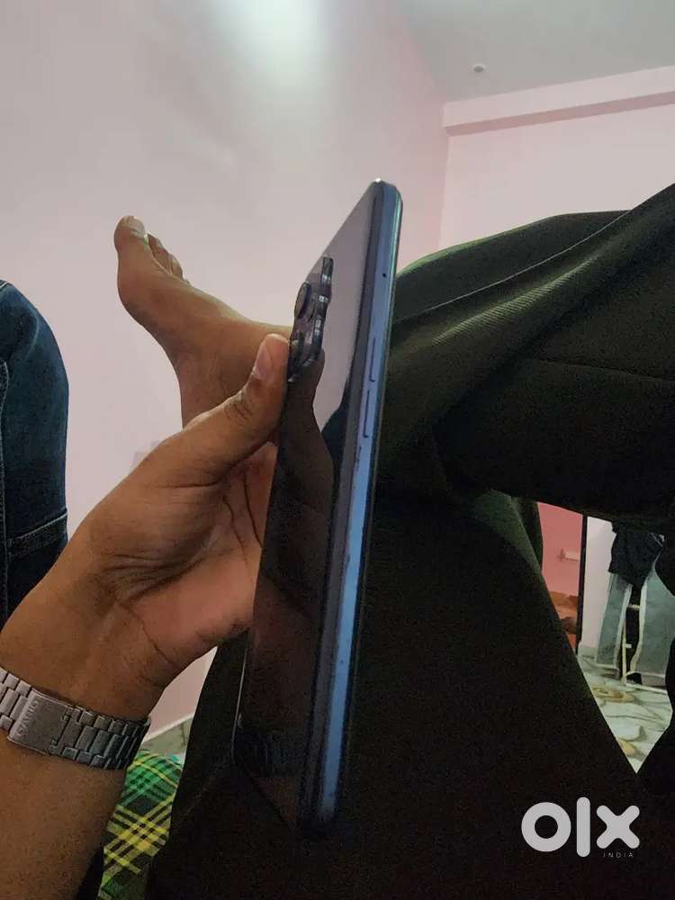 5g phone with excellent condition
