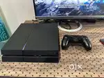 PS4 gaming console