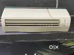 1 ton daikin Ac