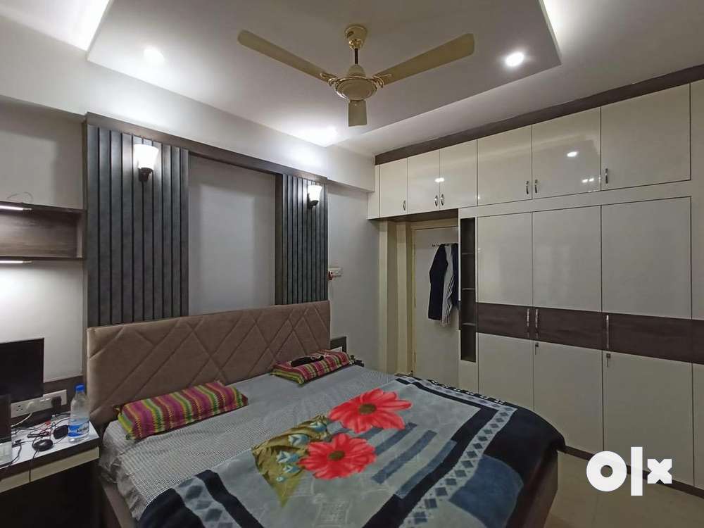 3bhk flat with all basic amenities in gated society orchid residency