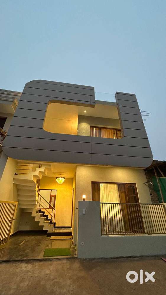 107 Gaj Kothi For Sale