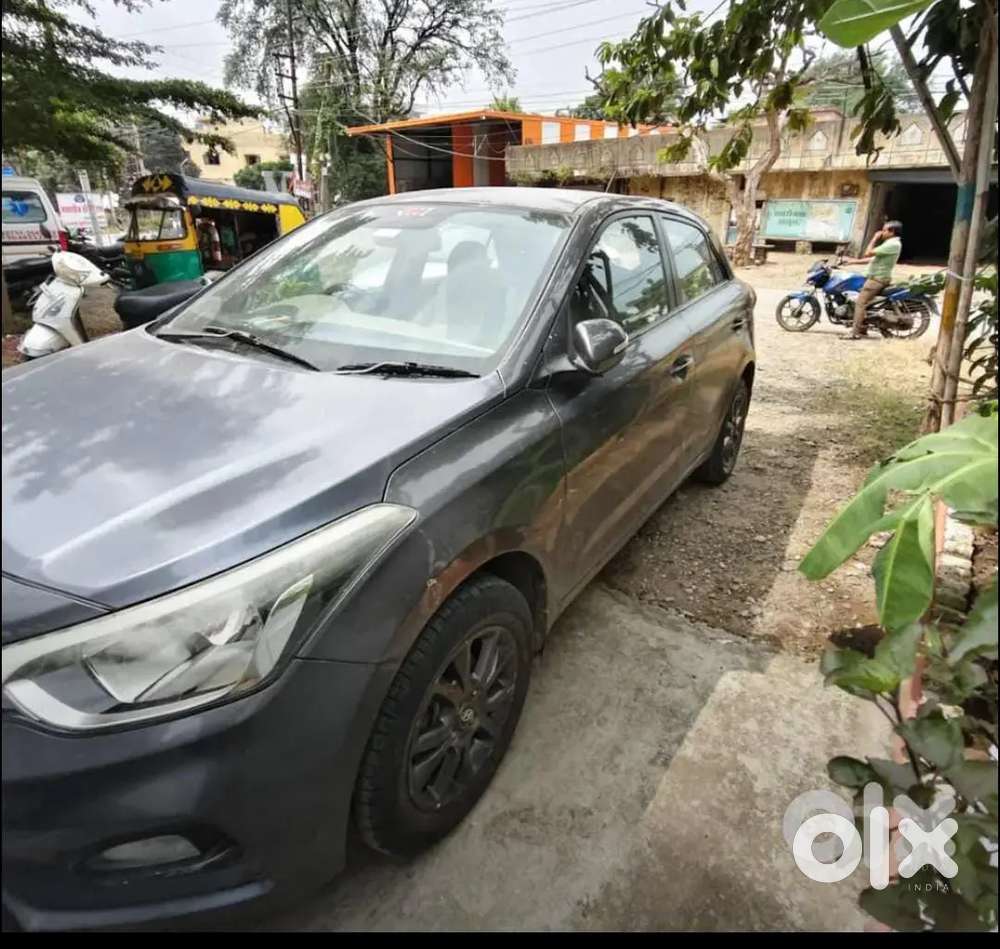 Car first owner model (18/23) Good condition