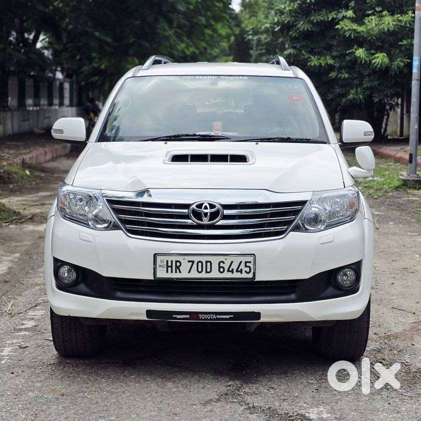 Toyota Fortuner 3.0 4X2 MT, 2014, Diesel