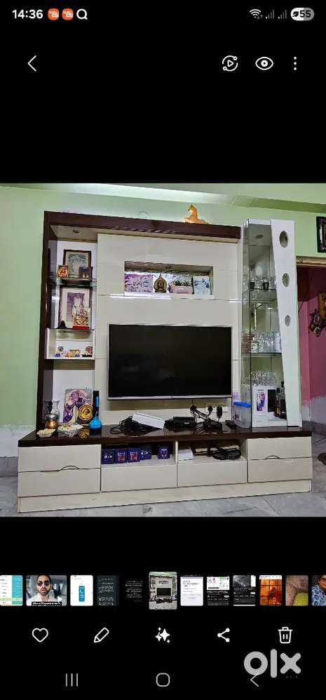 TV unit with show care