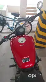 Keeway V302C, Red for sale.