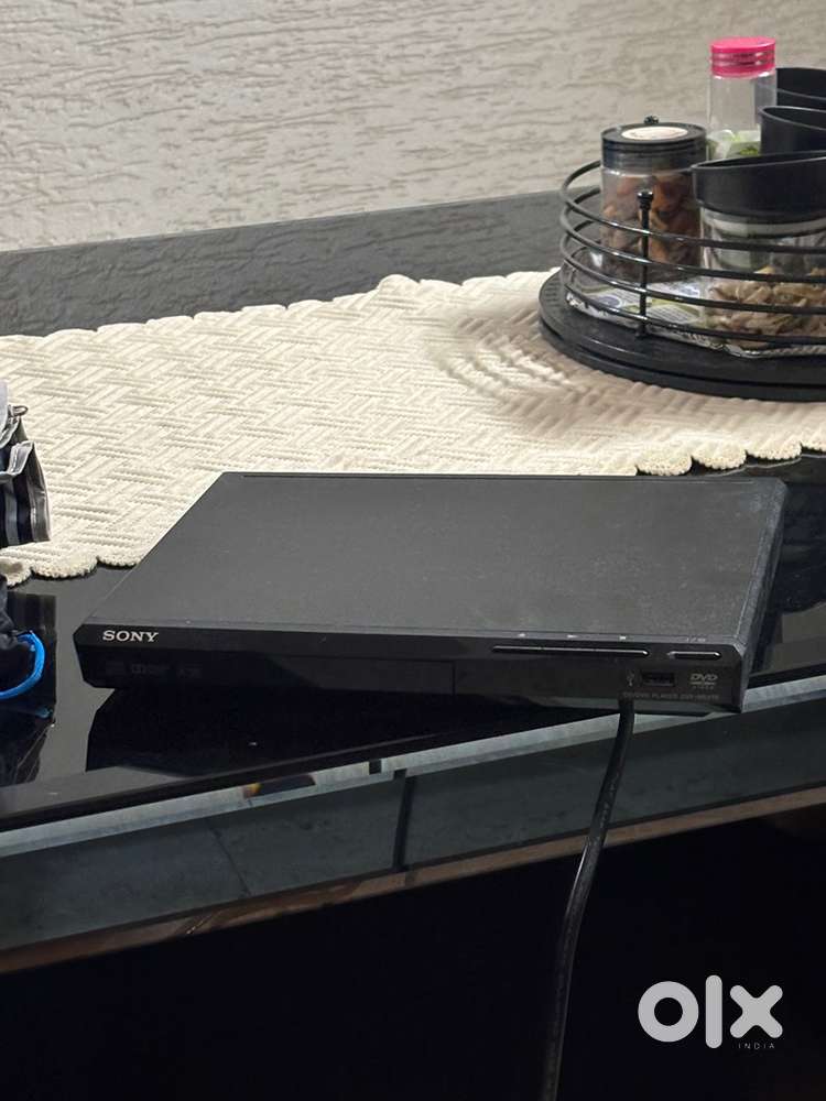 Dvd and whole speaker system