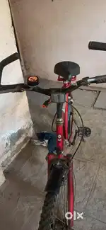 Hero cycle in good condition.