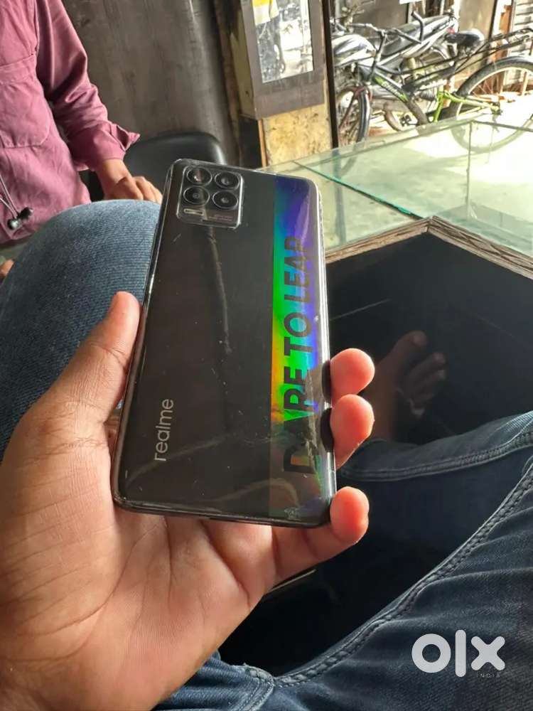 Realme 8 in display fingerprint 8/128
