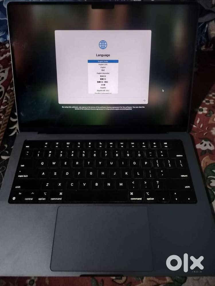 Macbook M1