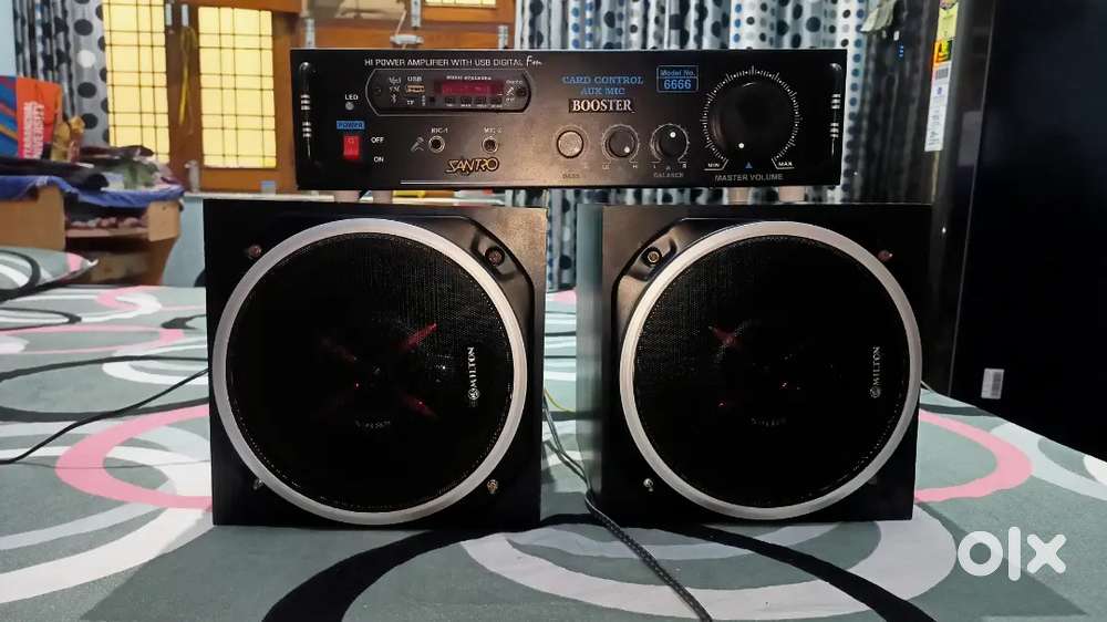 Stereo Amplifier with 2 Box woofer ke sath