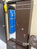 Dressing table with revolving mirror