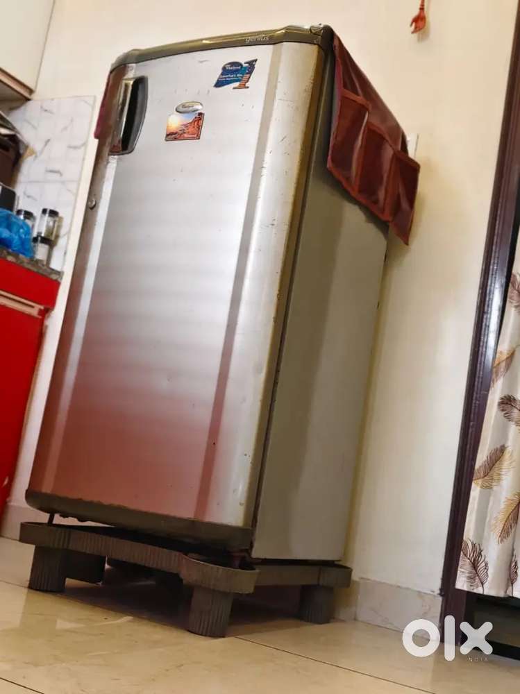 A whirlpool fridge