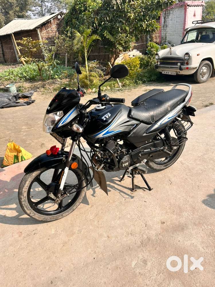 Gadi ek dam a one hai koi kam nahi h gadi me