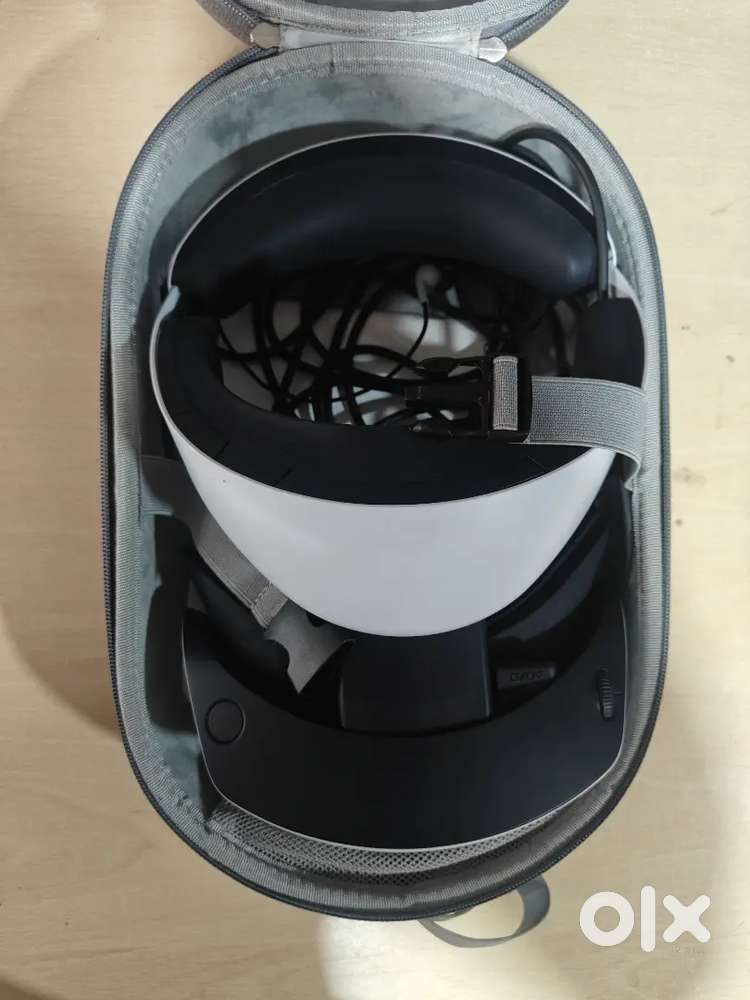 Playstation 5 PS5 vr brand new condition with case