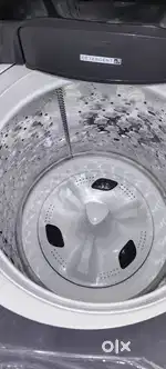 (New) 4/ half use only Whirlpool 8-KG Fully automatic washing Machine
