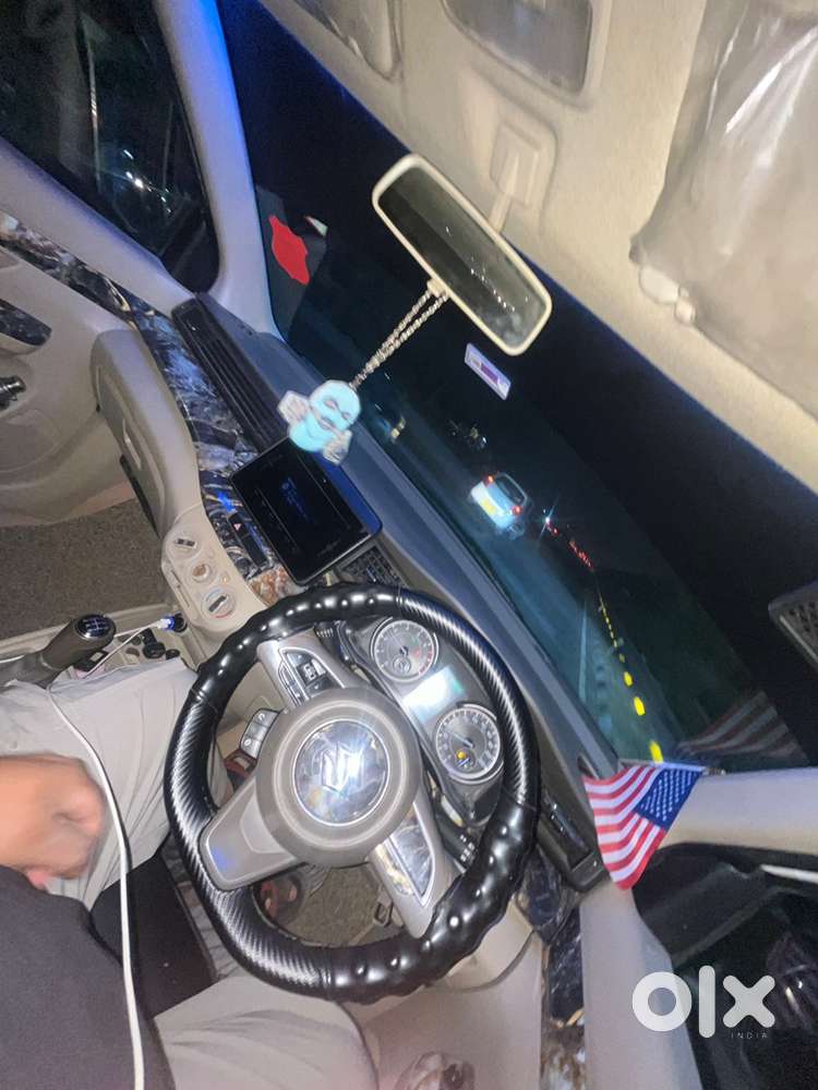 Need a driver for permanent commercial cab pic drop tour service