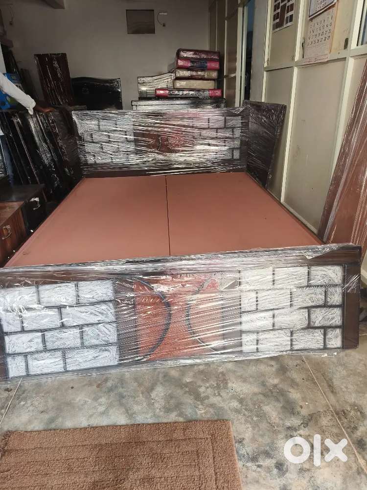 Factory price sale cots and furnitures at affordable price