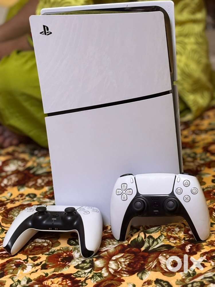 Sony PS5 slim  digital 1TB