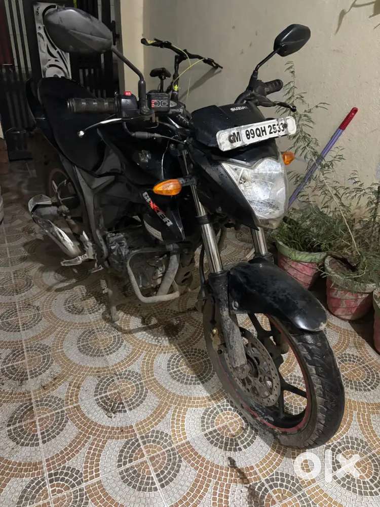 Urgent Sale Suzuki Gixxer 155