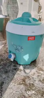 Milton Watercoller in good condition