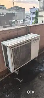 Split Voltas Air Conditioner 1.5 Ton 3 Star