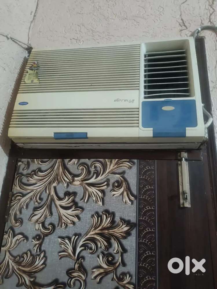 Window AC   carrier ka hai